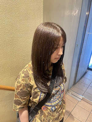 透明感抜群！オリーブベージュ♪綱島美容室