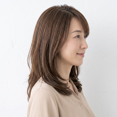 【40代】大人可愛いふんわりくびれミディ/白髪対策