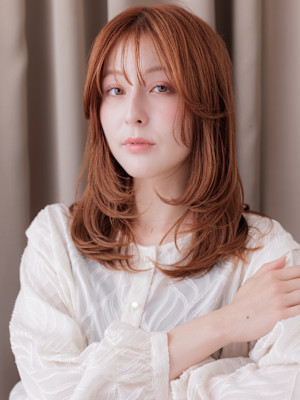 シースルーバングゆるふわレイヤーバタフライカット20代30代
