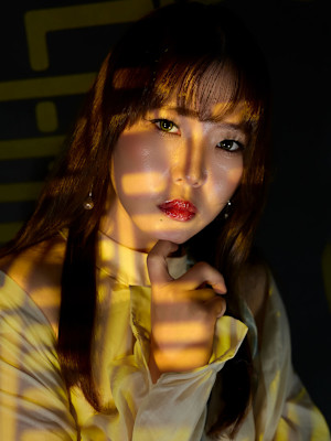 Sage Murmur 艶ストレート×秋のセージベージュ