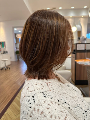 before→after◎ハイライトで立体感ミディアムロブ