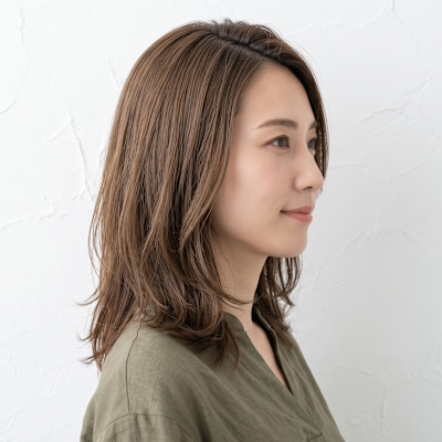 【30代】前髪なし×抜け感ひし形ミディ×ナチュラル