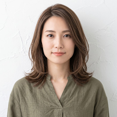 【30代】前髪なし×抜け感ひし形ミディ×ナチュラル