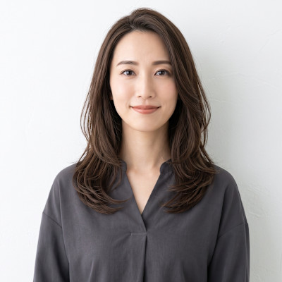 【30代】くびれミディアム×かき上げノーバング×ナチュラル