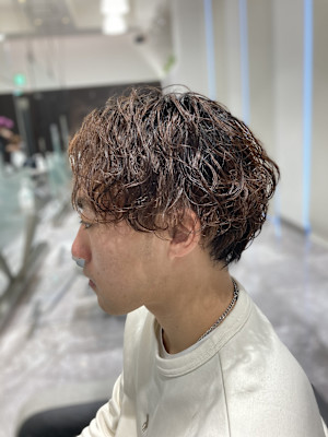 ブラウンマッシュメンズパーマ