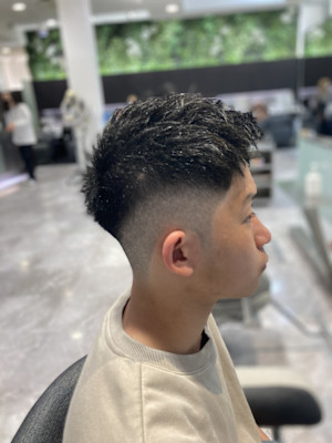 フェードスパイキーショート