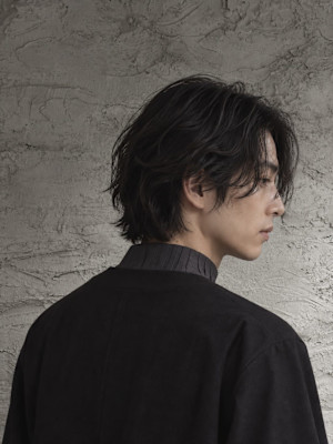 船橋・吉kici｜黒髪のメンズレイヤーショート
