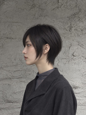 船橋・吉kici｜襟足が軽いハンサムショート