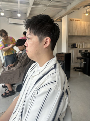 ツーブロックアップバング短髪ソフトモヒカン/東伏見