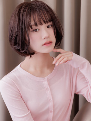 黒髪ダークアッシュ大人ショートヘア立体感丸みボブ20代30代