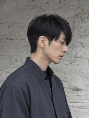 船橋・吉kici｜サイドが締まる黒髪メンズショート