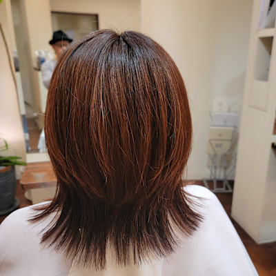 白髪10〜30％を明るくしっかり染める大人ヘアカラー