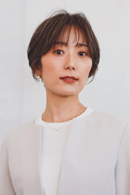 フェミニンショート