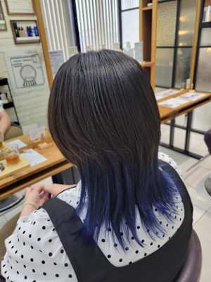 【shima】ダークブルーでインナーカラー