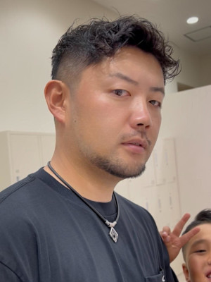 爽やか刈り上げパーマ