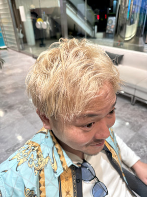 イケオジブリーチカラー