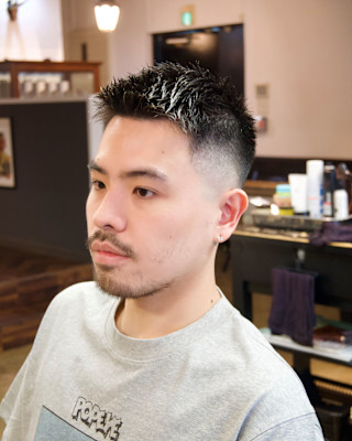 ツーブロックショートカルマヘアスリックバックジェットフェード