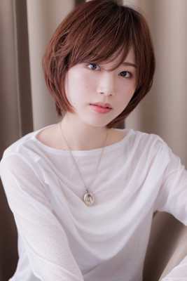 斜めバング大人美人小顔ウルフショートレイヤーボブ20代30代