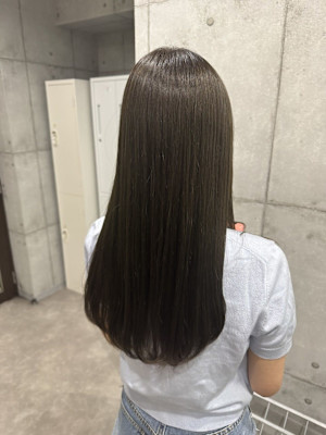 乾かすだけでまとまるストレート