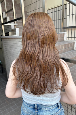 ミントブラウン 髪質改善 ロングヘア 顔周りカット 20代