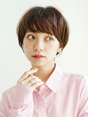 前下がりショート・ボブ/絶壁解消/前髪あり/40代/30代