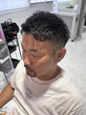 アップバングショート