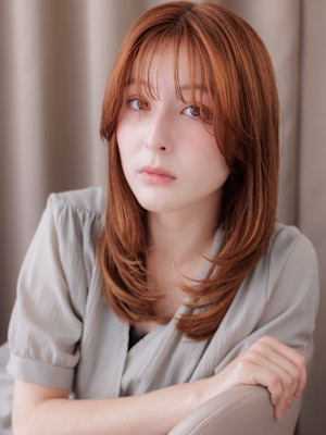 流しバングオレンジベージュハッシュレイヤーカット20代30代