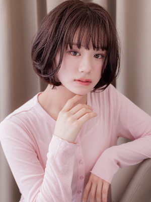 黒髪ダークアッシュ大人ショートヘア立体感丸みボブ20代30代