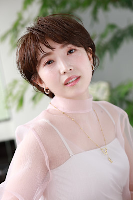フェミニンカールショート