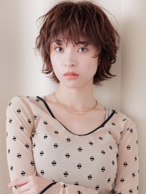 抜け感ウクラゲヘアハッシュウルフパーマくびれボブ20代30代