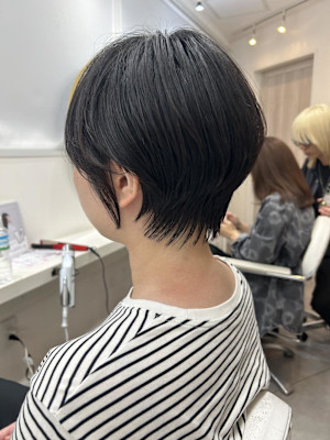 後ろ姿を褒められるショート！