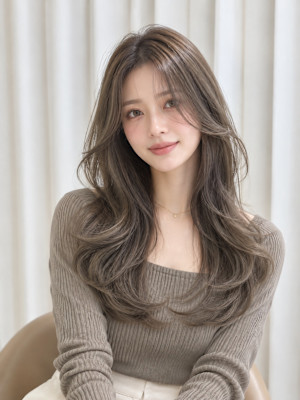 【静岡】艶と透明感を叶える大人ロングレイヤー