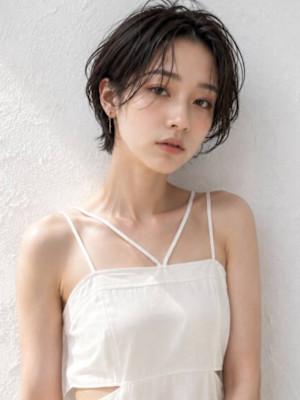 ショートボブ 顔周りカット 20代 レイヤーカット 髪質改善