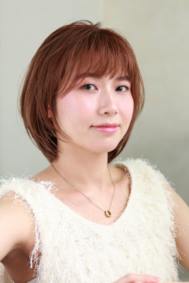 小顔見えが叶う大人の丸みボブ