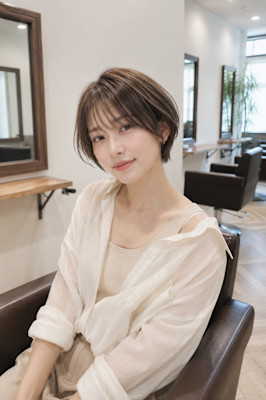 大人可愛いコンパクトボブ×シースルーバング