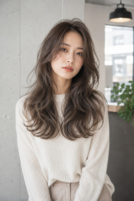 コテ巻き風ゆるふわパーマ×顔まわりレイヤー