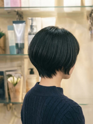 丸みが美しい大人上品なコンパクトショート【502スタイル】