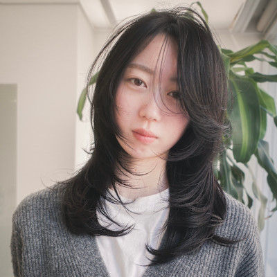 顔まわりレイヤー×くびれロング