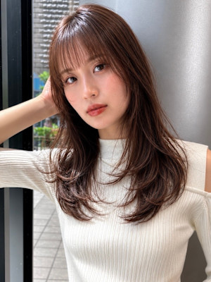 韓国風シースルーバングレイヤー