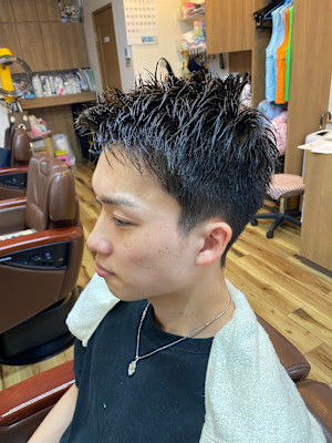 メンズサロン ヘアーサロン新華×スタイル