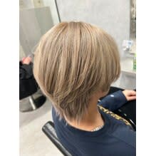 白髪ぼかしブリーチカラー
