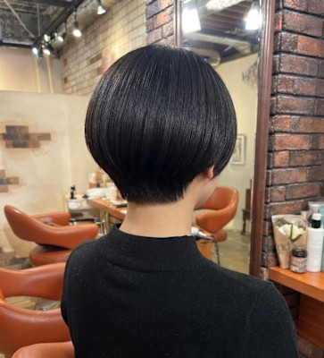 丸みが美しい大人のコンパクトマッシュボブ【503スタイル】