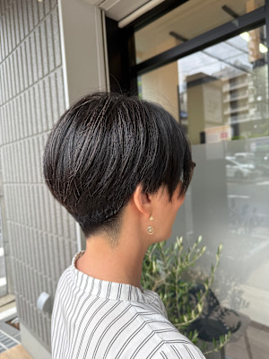 ALT．by across×スタイル