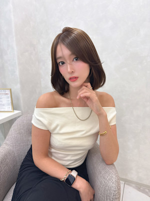 大人可愛い韓国ボブ×顔周りレイヤー 艶ブラウン