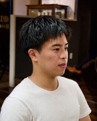 ツーブロックショートカルマヘアスリックバックジェットフェード