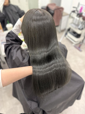 秋おすすめ透明感オリーブヘア