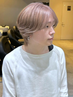 メンズパーマ ハイトーン ピンクベージュ ブリーチ マッシュ