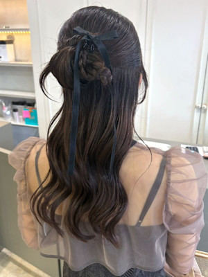 アップスタイル ヘアセット カチモリ ハーフアップ ゆる巻き