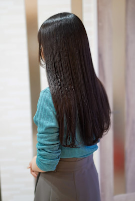 ナチュラル縮毛矯正でもち良し！柔らかな艶めきストレートヘア