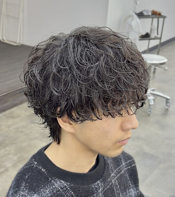 黒髪マッシュ×細かなカール